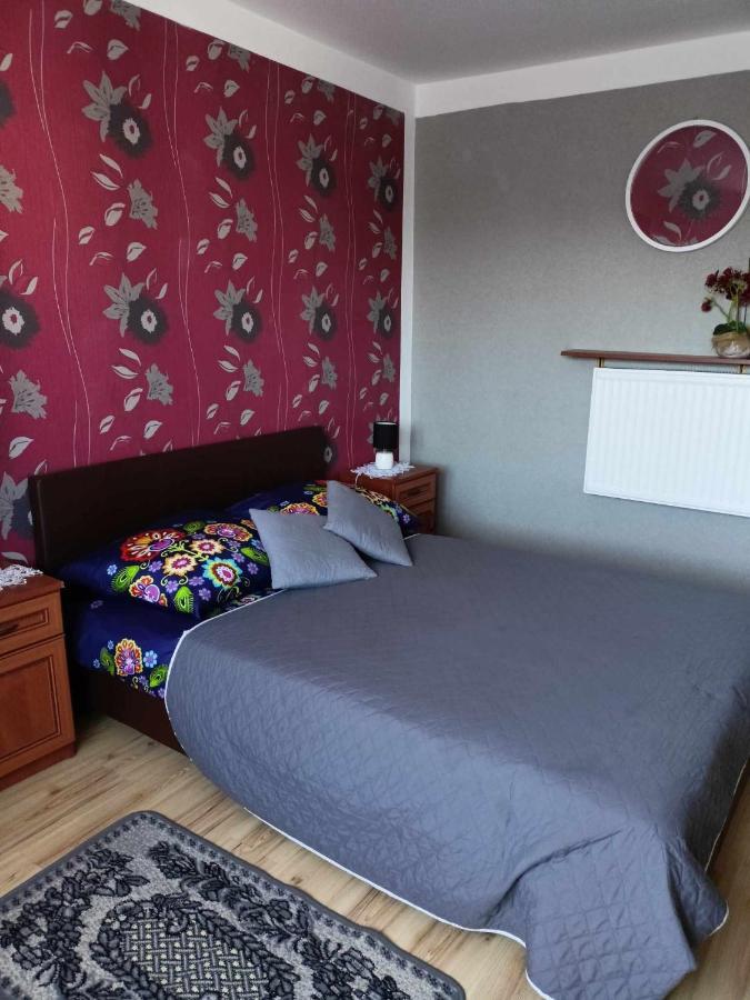 Wynajem Pokoi Jaroslaw Homestay *